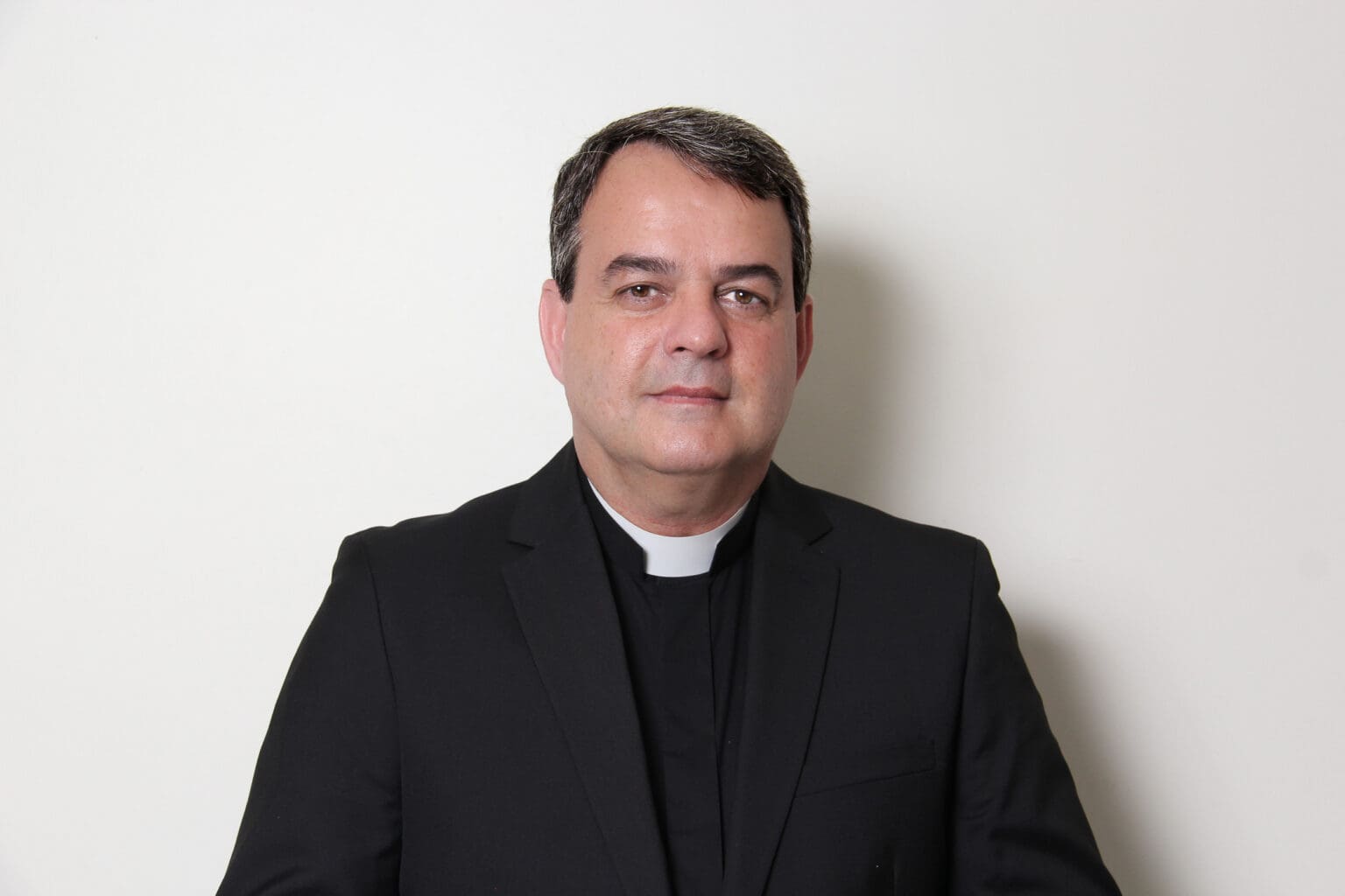 Ex-estudante da UFV é nomeado Bispo Auxiliar na Arquidiocese do Rio de Janeiro