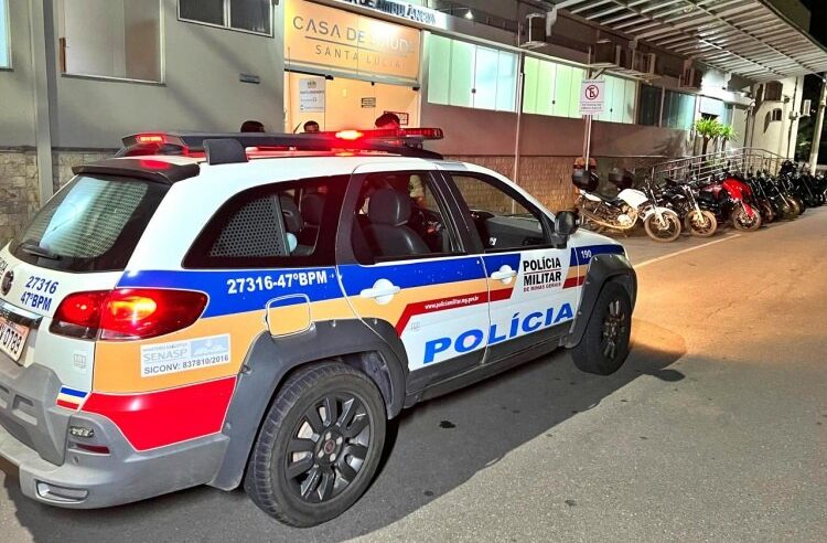 Jovem é baleado, em Muriaé