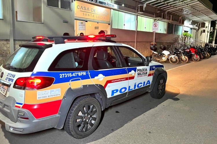 Jovem é baleado, em Muriaé