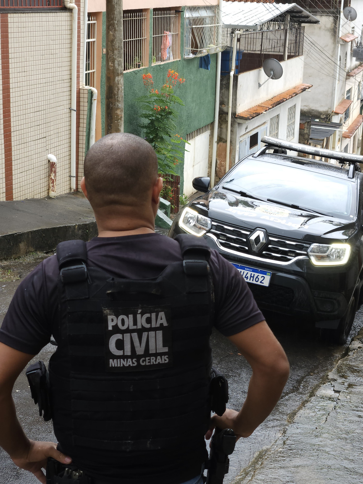 PC prende suspeitos de homicídio após perseguição entre Ubá e Juiz de Fora