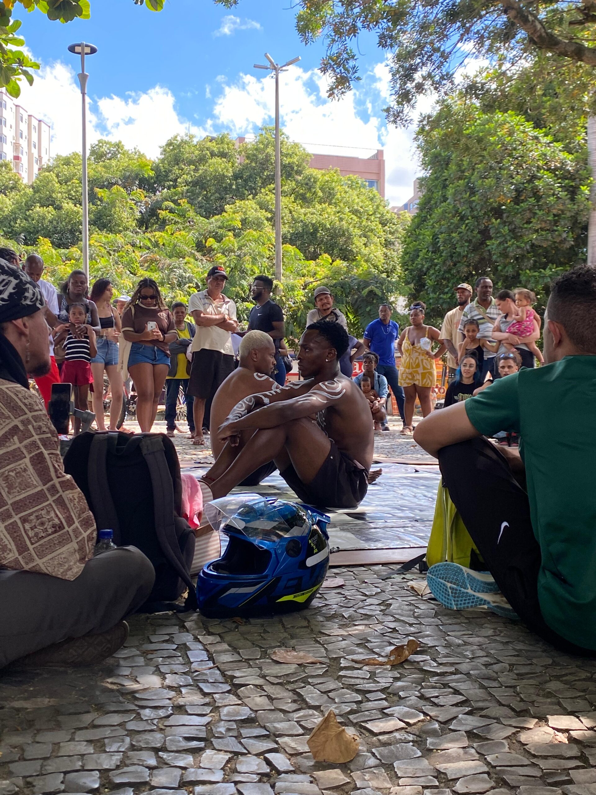 Viçosense Yan Castro e Luide Barros levam projeto de dança para MG e BA