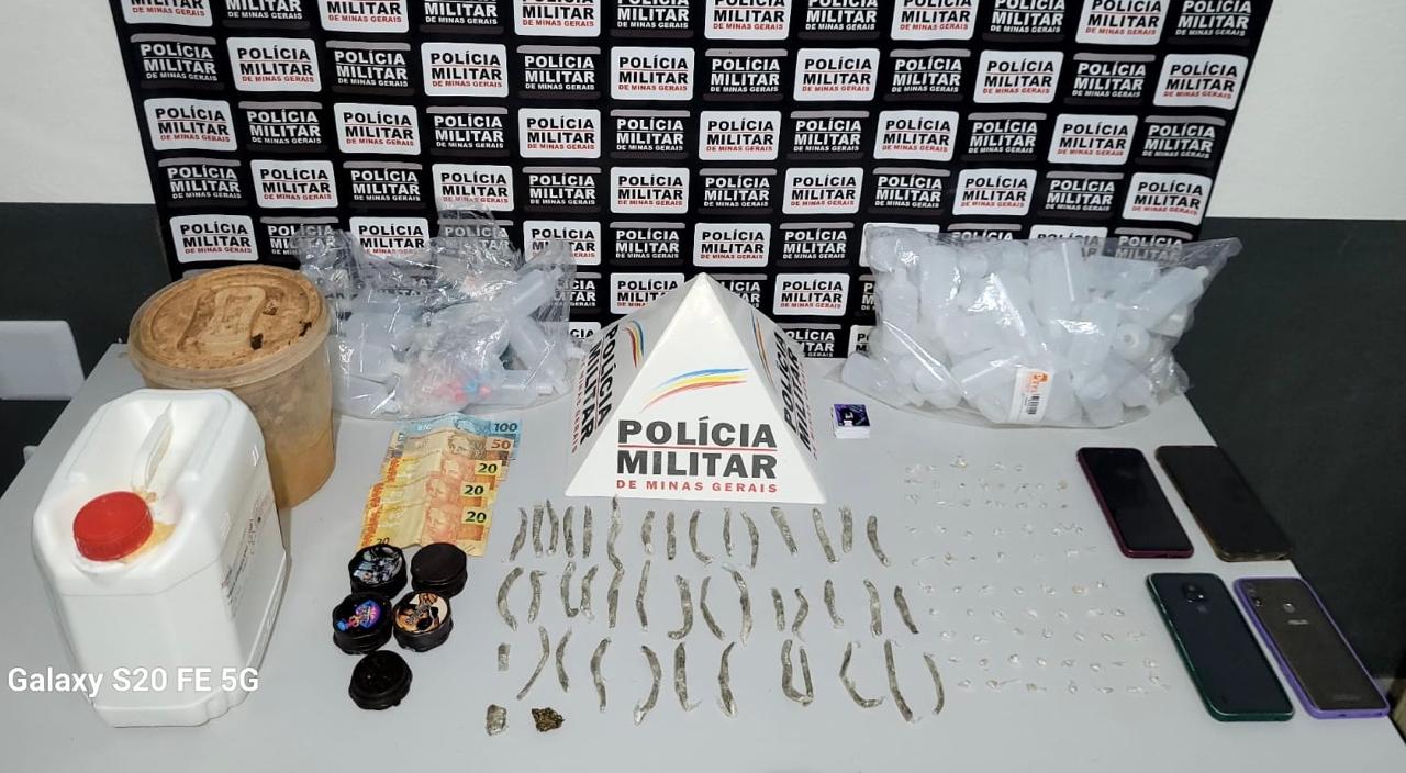 Polícia Militar prende dois suspeitos de tráfico de drogas na região