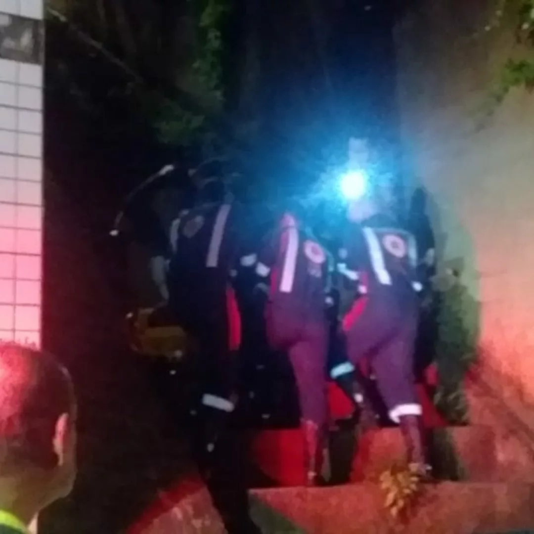 Homem é socorrido após tentativa de homicídio, em Ponte Nova