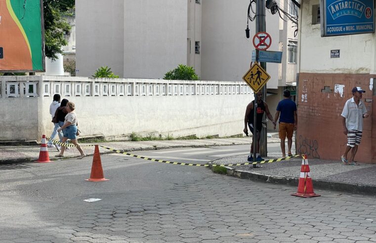 Prefeitura informa que a Rua Benjamin Araújo está interditada nesta segunda-feira (03)