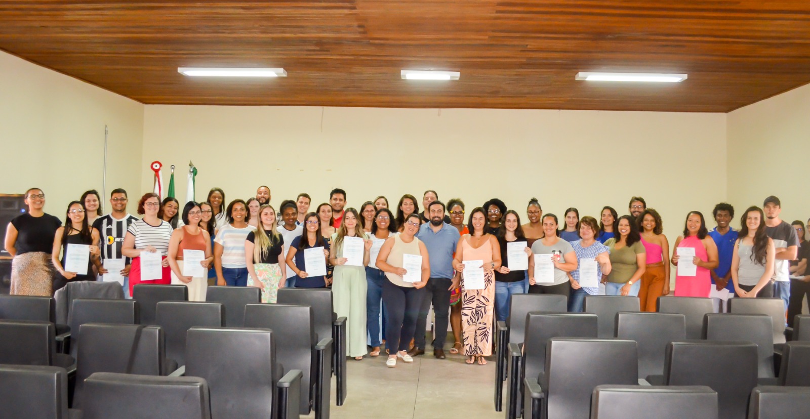 Profissionais da Educação  de Viçosa tomam posse