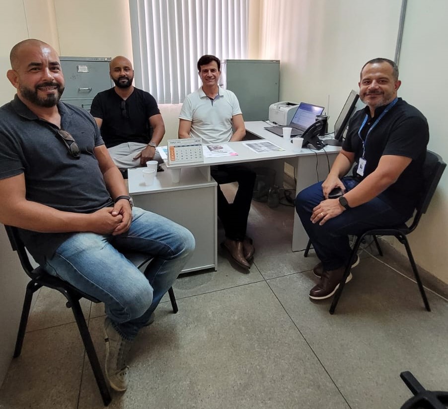 Prefeitura de Viçosa firma parceria com SENAC e ABRASEL para gerar vagas de emprego no setor de alimentação