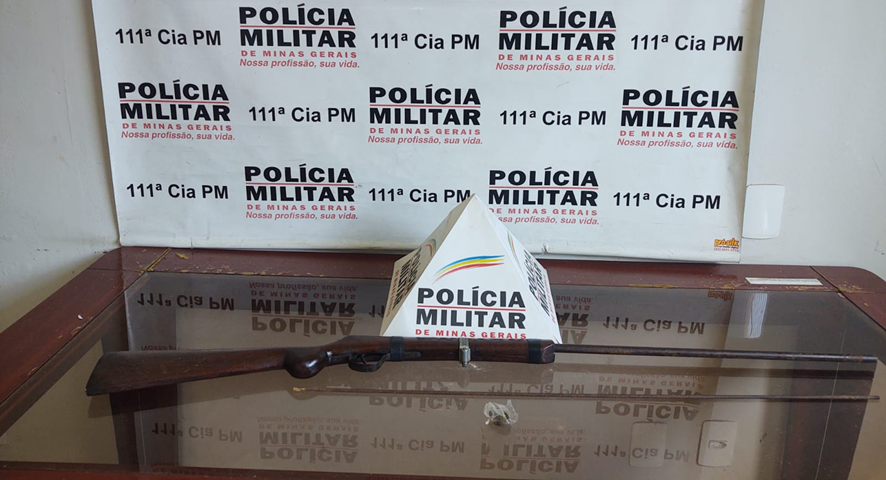 Polícia Militar apreende arma de fogo em Visconde do Rio Branco