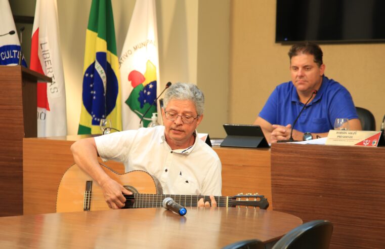 Aprovado em definitivo o PL que cria Dia Municipal da Seresta em Viçosa