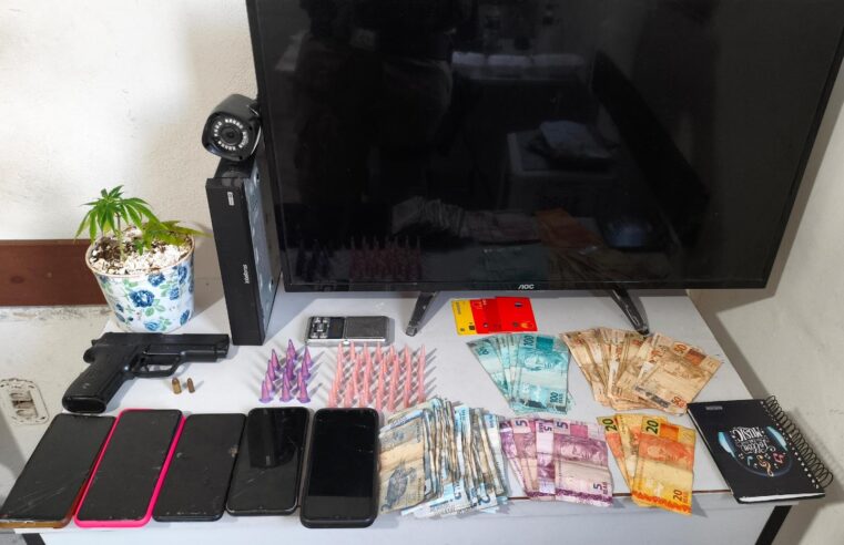 PM prende dois suspeitos e apreende drogas e munições, em Ubá