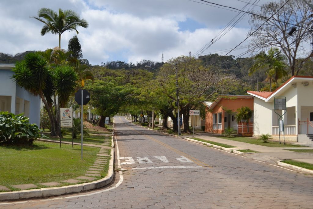 Pró-Reitoria de Administração da UFV anuncia interrupção de trânsito na próxima quinta-feira (17)