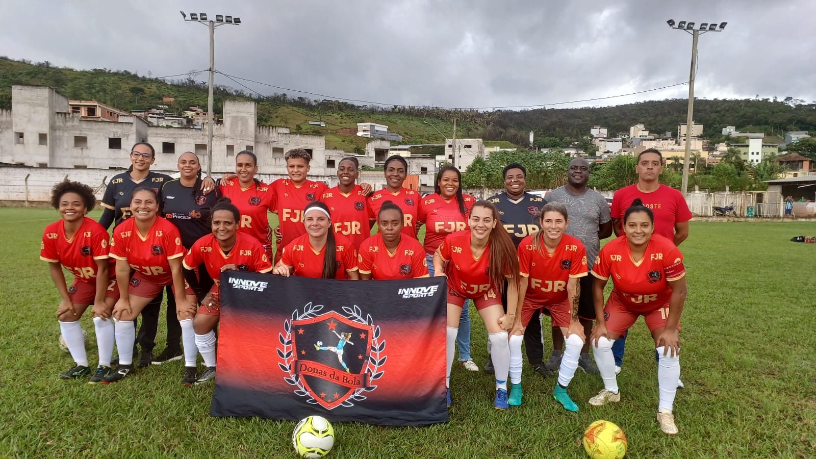 Viçosenses largam na frente no quadrangular de Futebol feminino contra Mariana