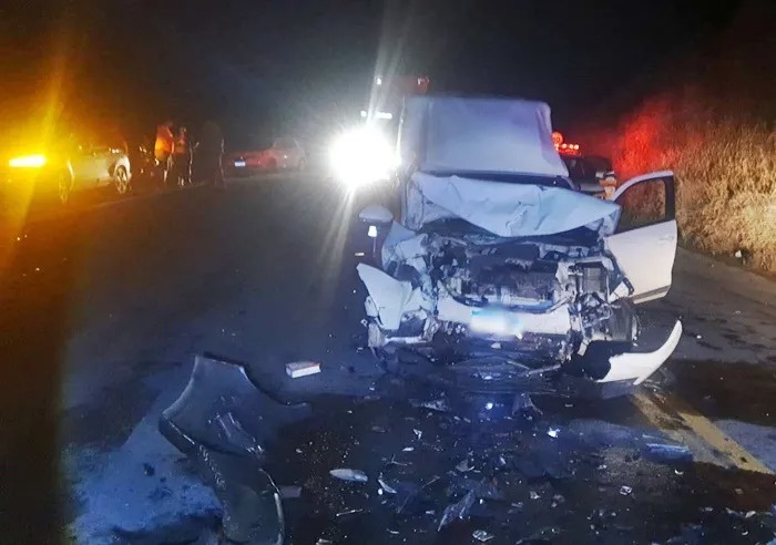 Colisão na MGC-265, em Rio Pomba, deixa motorista gravemente ferido