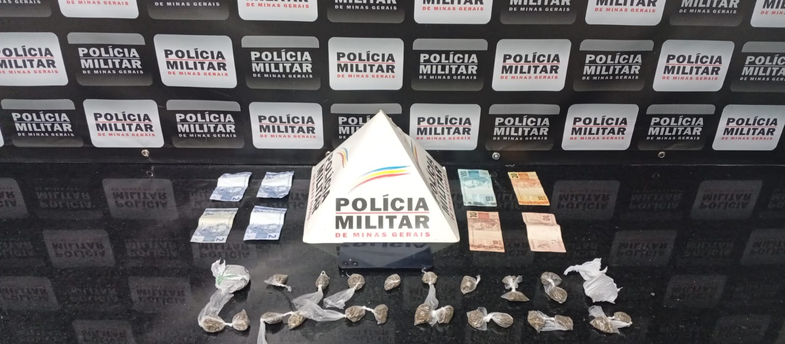 Adolescente é apreendido por tráfico de drogas em Ponte Nova