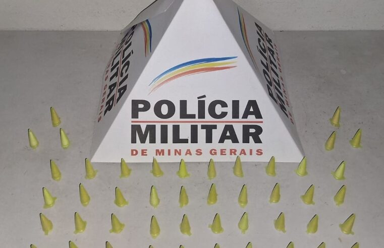 PM apreende cocaína em Ubá após denúncia anônima