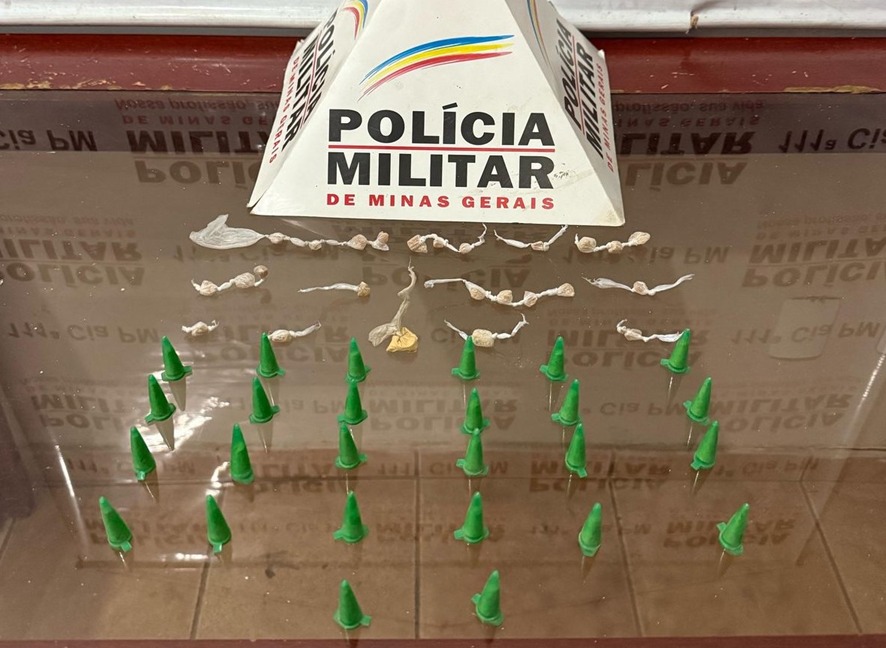 Visconde do Rio Branco: PM prende homem com cocaína e crack