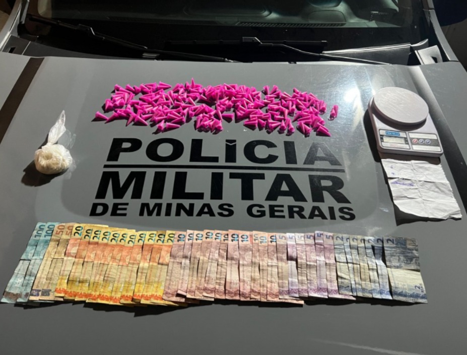 PM prende homem suspeito por Tráfico de drogas em Ubá