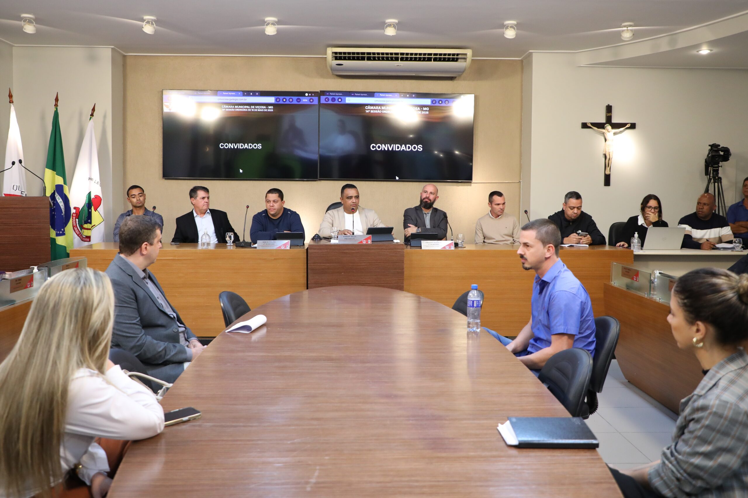 Vereadores debatem avanços no tratamento oncológico e defendem serviço de quimioterapia em Viçosa