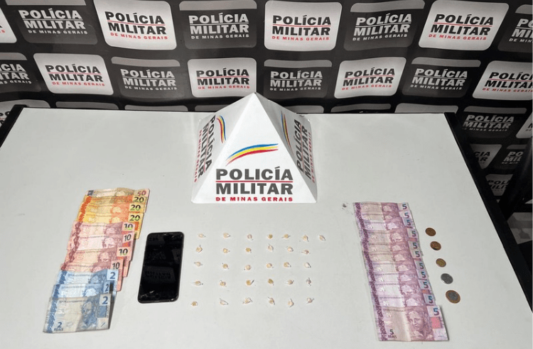 Adolescente é apreendido com drogas próximo a escola, em Muriaé