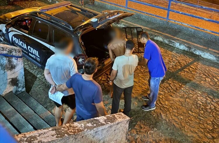 Suspeitos de tentativa de homicídio são presos, em Muriaé