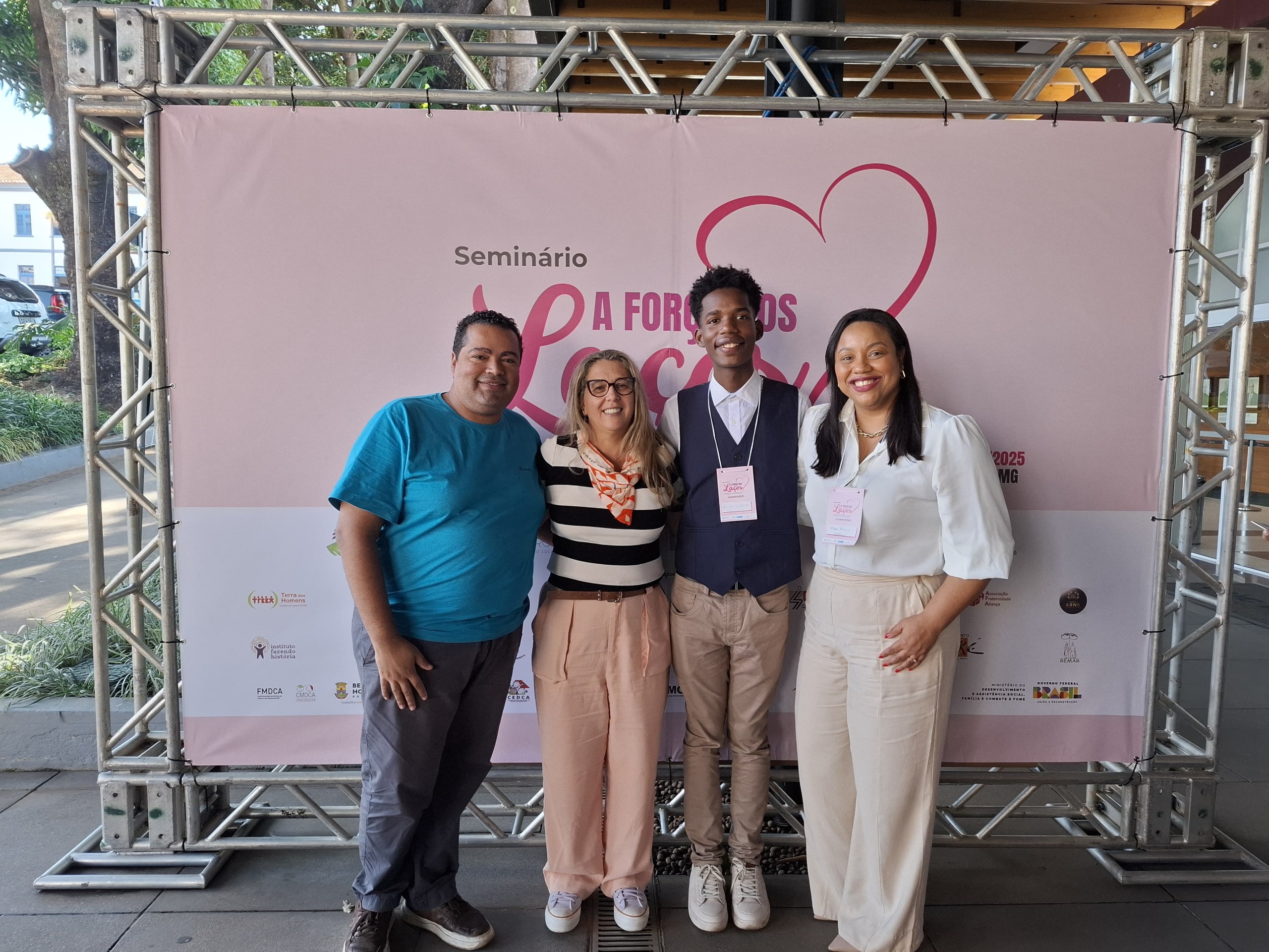 Equipe de Viçosa participa de formação essencial para o Serviço Família Acolhedora