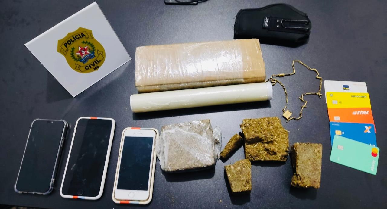 PCMG prende dois homens por tráfico de drogas, em Muriaé