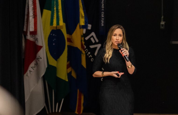 Dentista de Viçosa Cristiane Ferreira Alfenas assumirá Delegacia Regional do CRO-MG em Muriaé