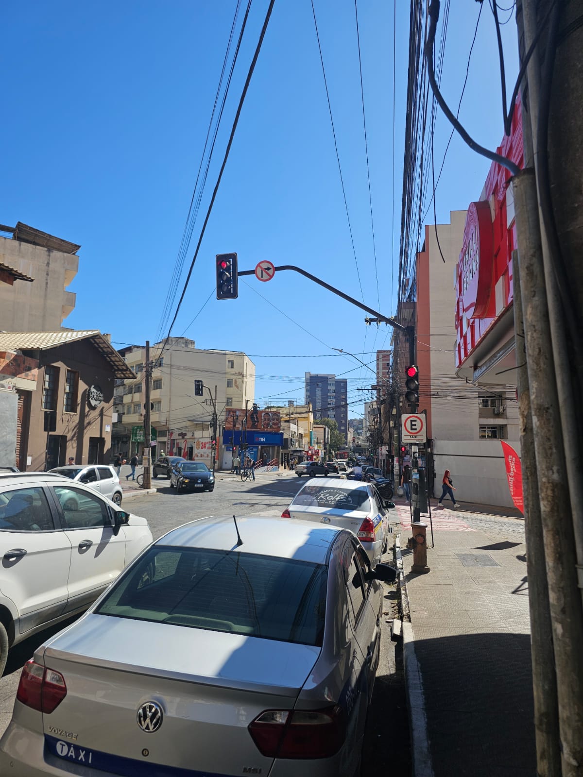 Mudanças no trânsito de Viçosa alteram fluxo na PH Rolfs e Rua dos Estudantes