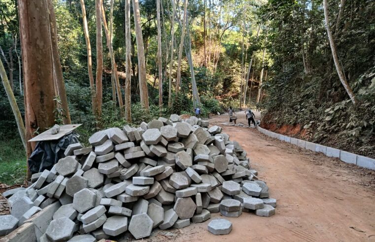 Pavimentação da estrada do Sapé próxima de conclusão em Viçosa