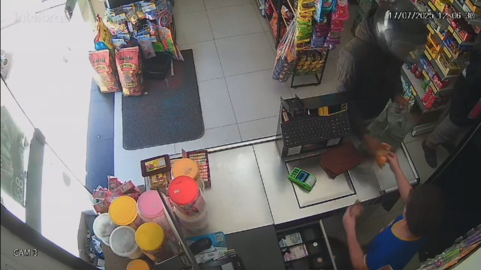 Mercearia em Paula Cândido é alvo de roubo