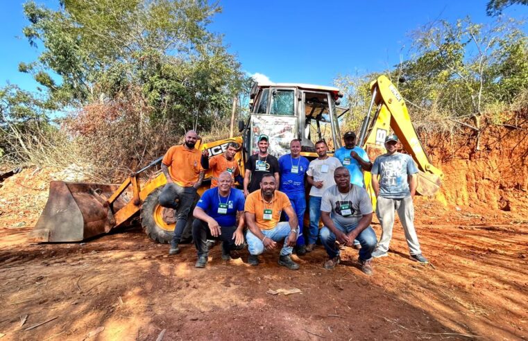 Prefeitura de Viçosa capacita Operadores de retroescavadeiras