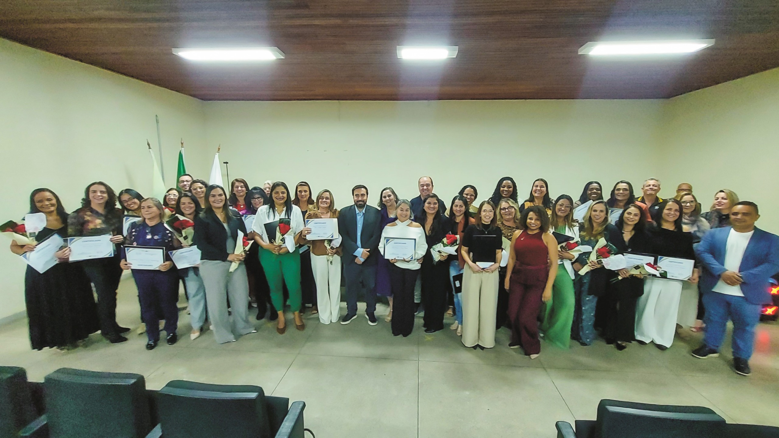 Prefeitura empossa novos diretores das escolas municipais de Viçosa