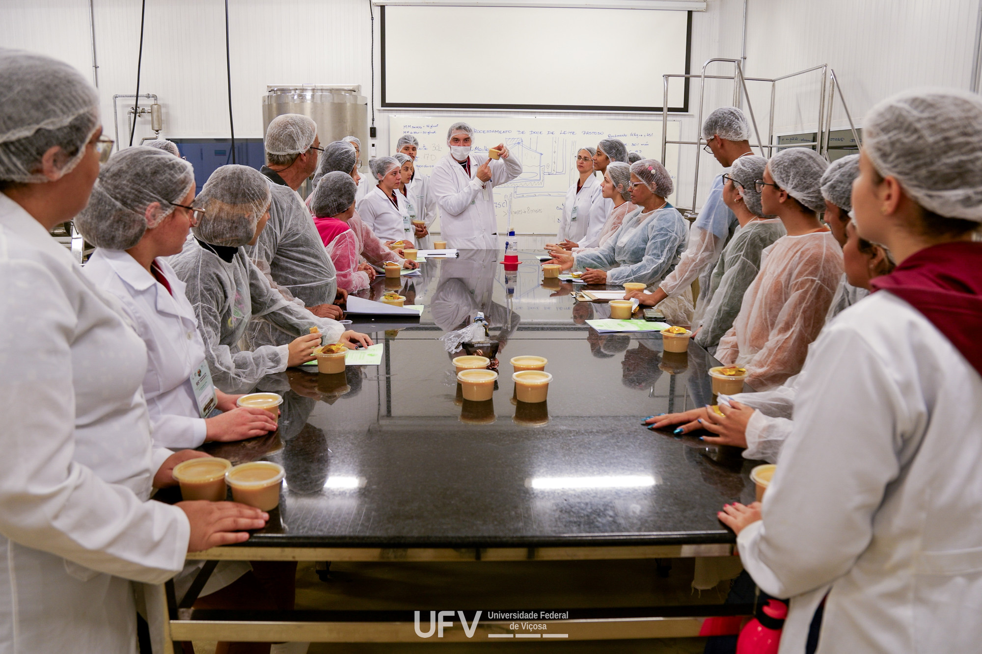 Semana do Fazendeiro da UFV atrai produtores de dez estados brasileiros