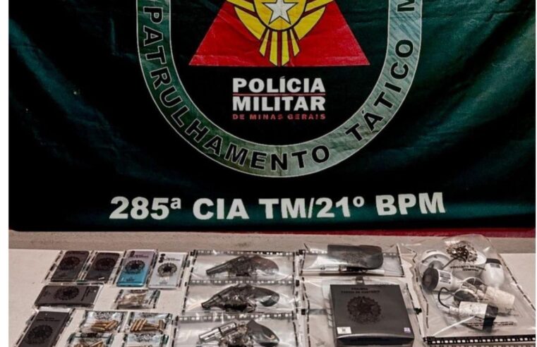 PM prende cinco e apreende menor por tentativa de homicídio, em Ubá