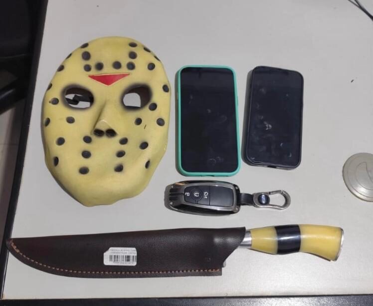 Homem é preso com pistola e munições em Teixeiras
