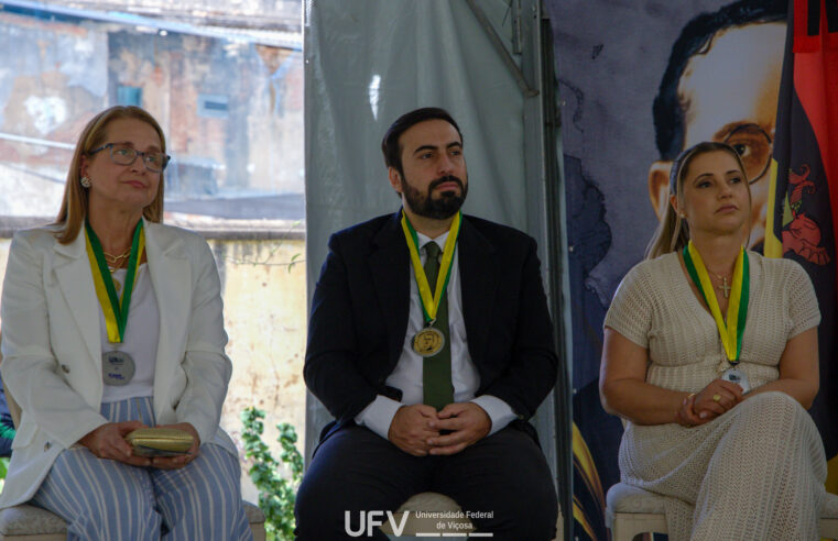 Professoras da UFV recebem Comenda Arthur Bernardes em reconhecimento a contribuições científicas e sociais