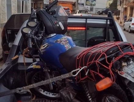 Homem é preso por adulteração de sinal de motocicleta em Ervália