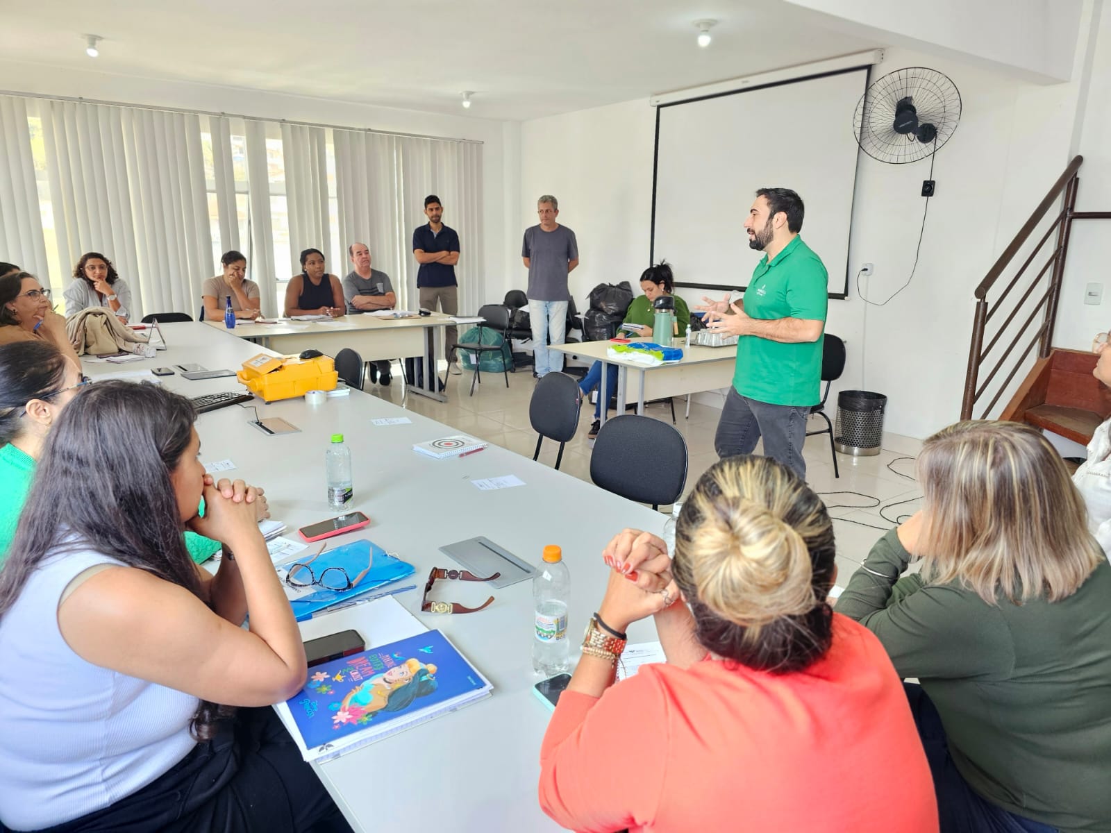 Secretaria de Educação de Viçosa realiza encontro com diretores escolares
