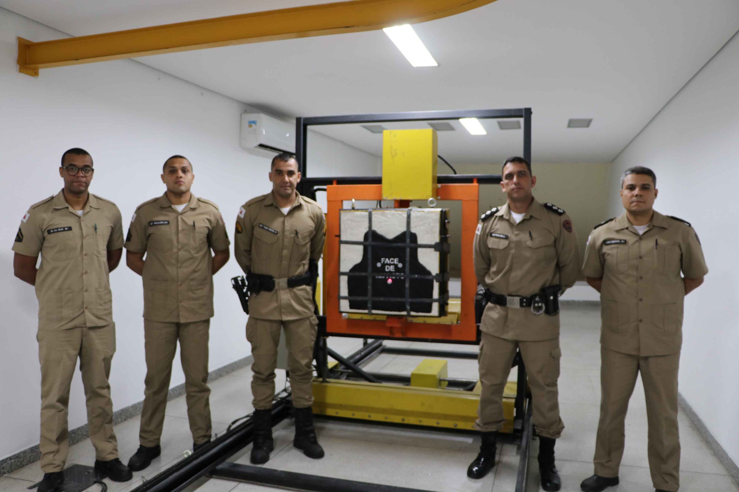 Investimento de R$ 1,4 milhão moderniza laboratório da Polícia Militar