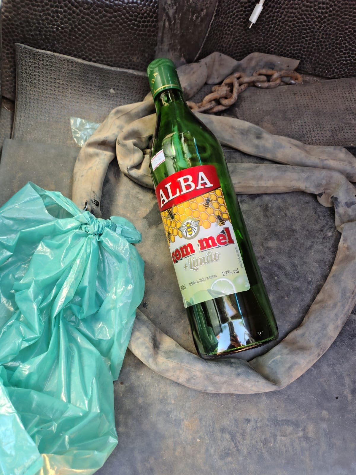 Caminhoneiro é preso em Ubá com 17 vezes o limite de álcool permitido no sangue