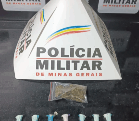 PM prende homem suspeito de tráfico de drogas em Ponte Nova