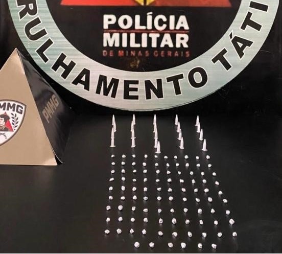 Polícia apreende crack e cocaína durante operação em Viçosa