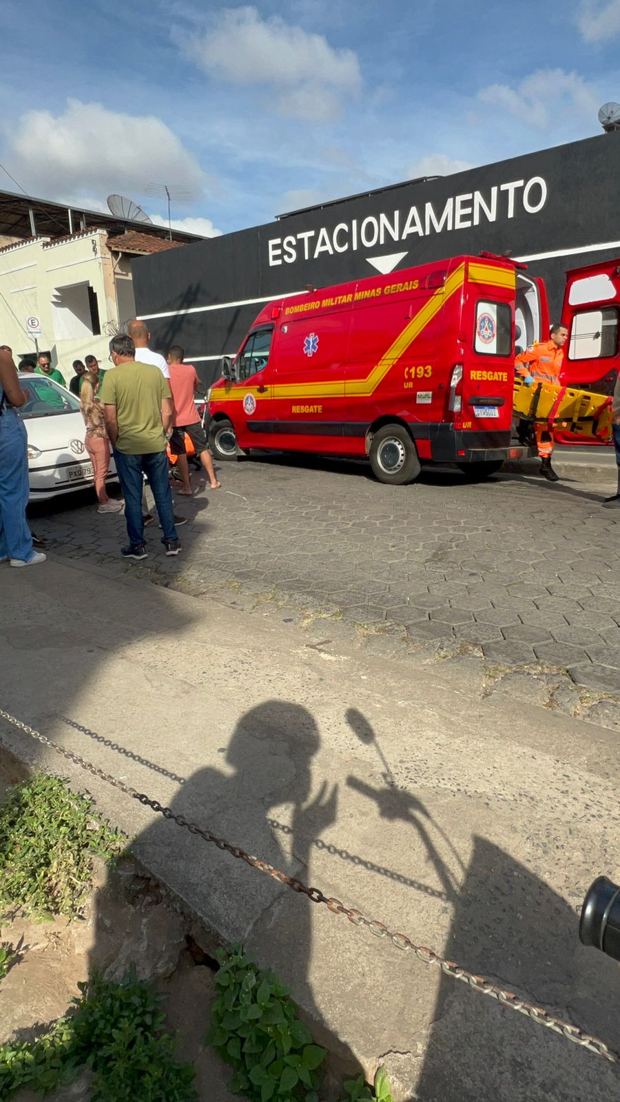 Idoso de 63 Anos é Atropelado por Motocicleta no Bairro de Lourdes, em Viçosa