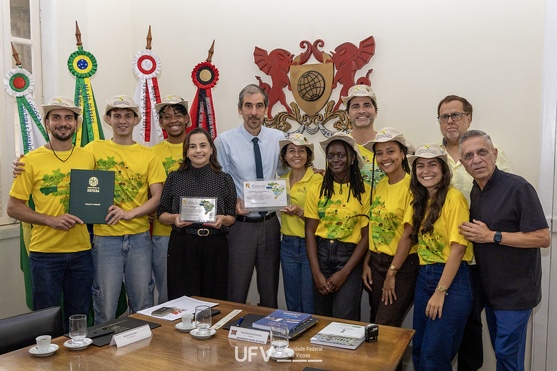UFV recebe homenagem do Ministério da Defesa (Projeto Rondon)