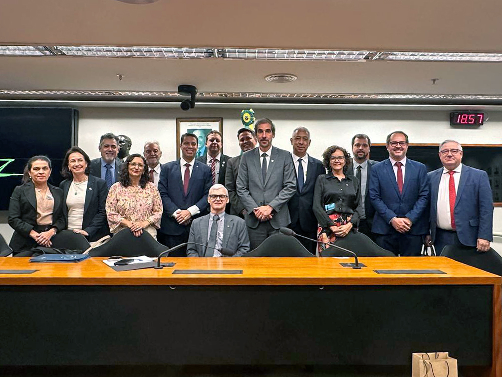 Reitor Cobra Retomada de Emendas Parlamentares para Universidades e Institutos Federais de Minas