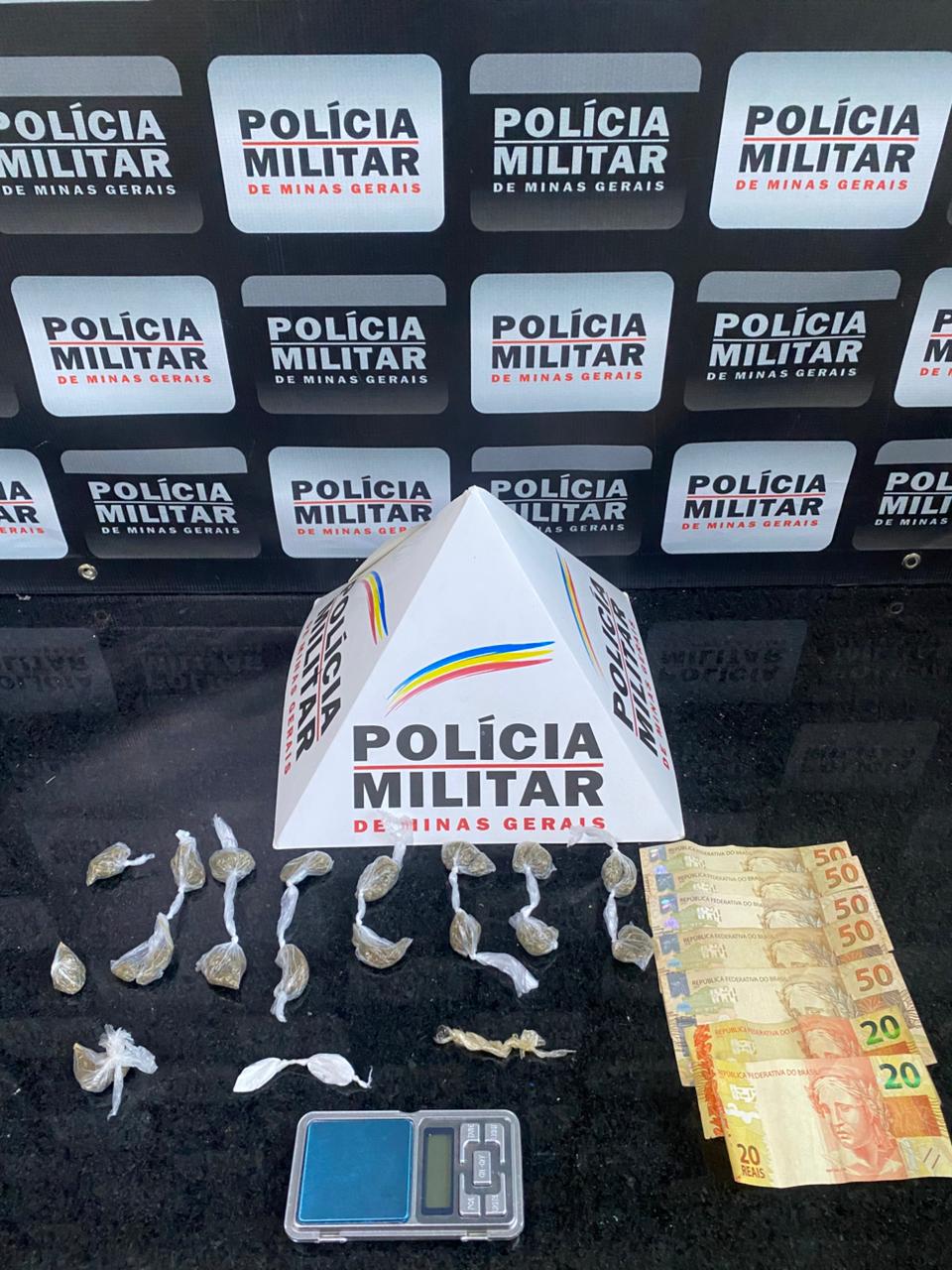 Adolescente é apreendido por tráfico de drogas em Ponte Nova