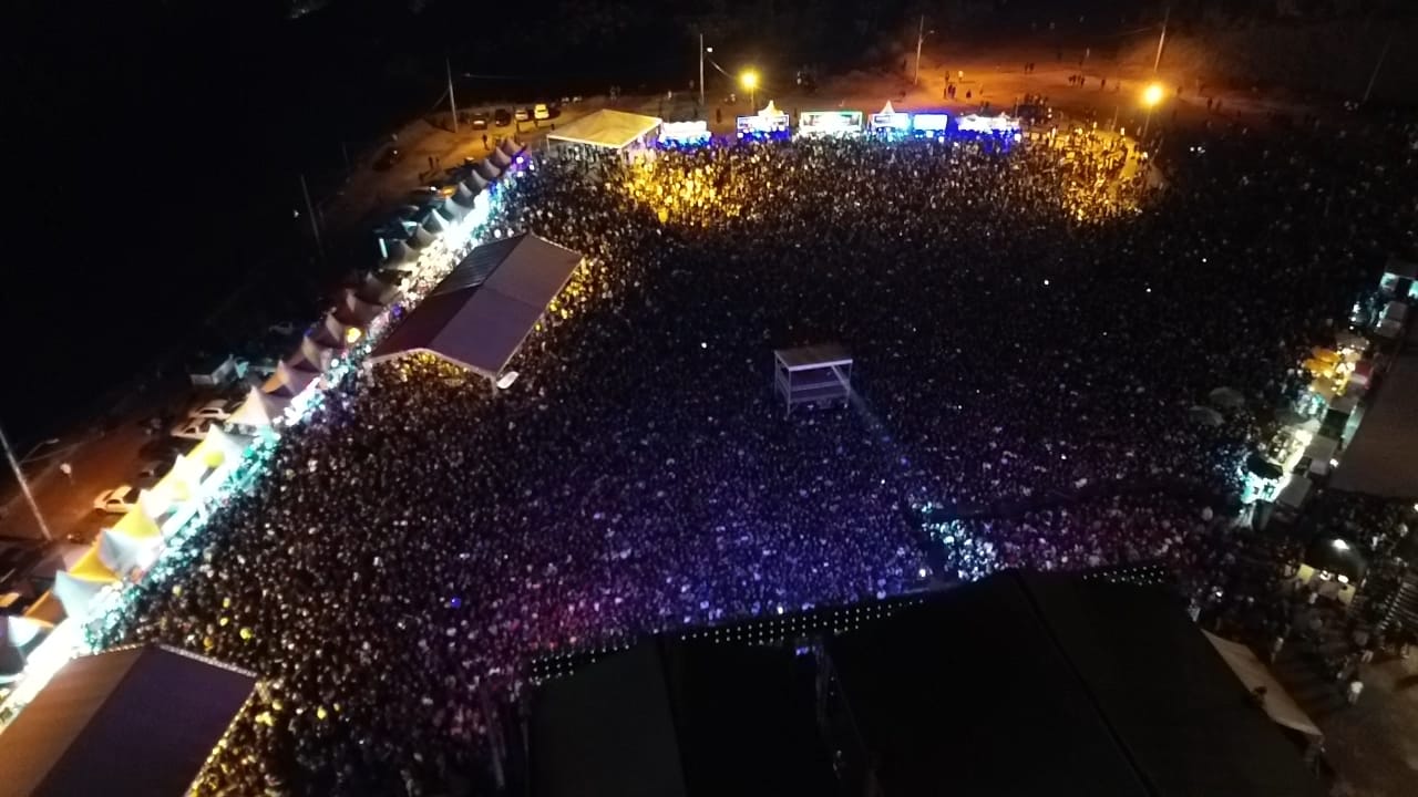 Festa de 154 anos de Viçosa atrai milhares de pessoas ao espaço de eventos da UFV