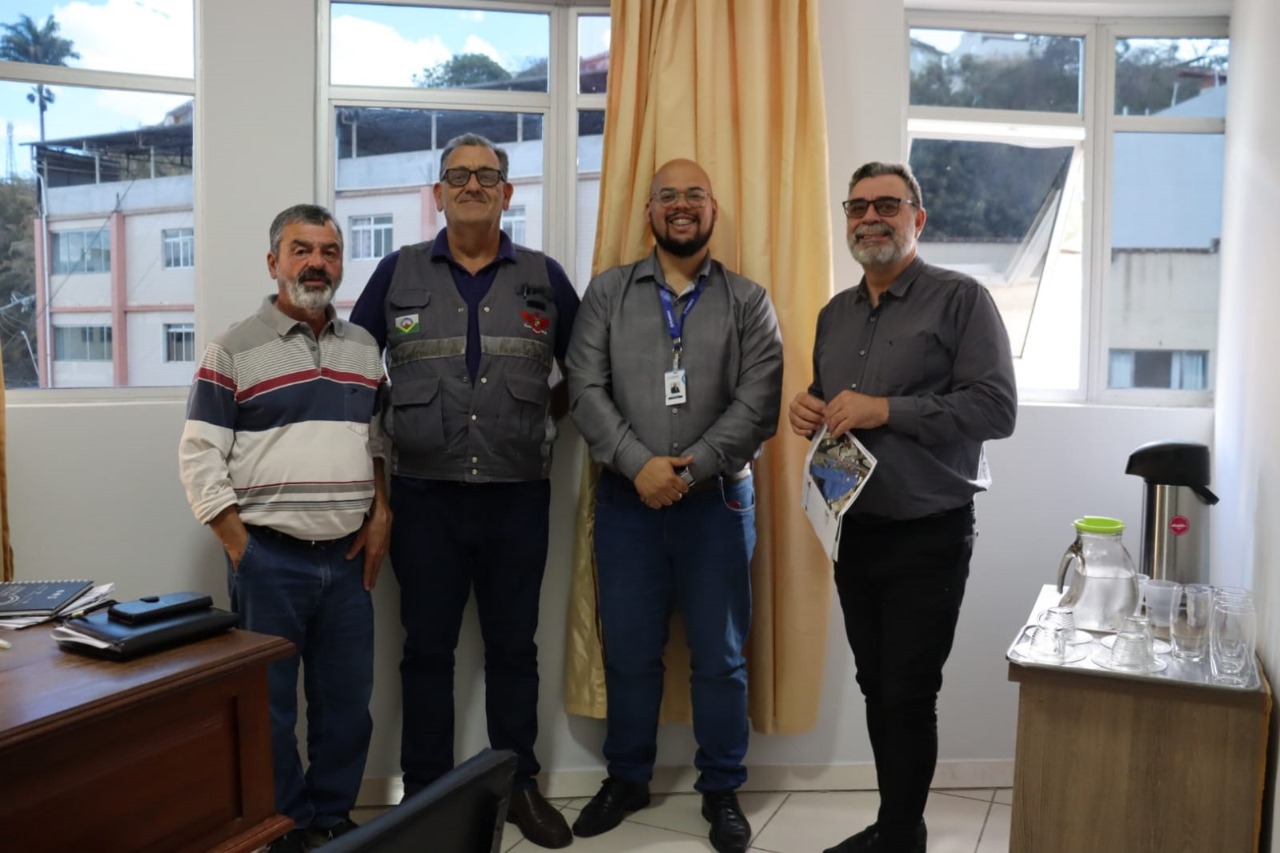 Direção de hospital e prefeitura discutem segurança no trânsito em Viçosa