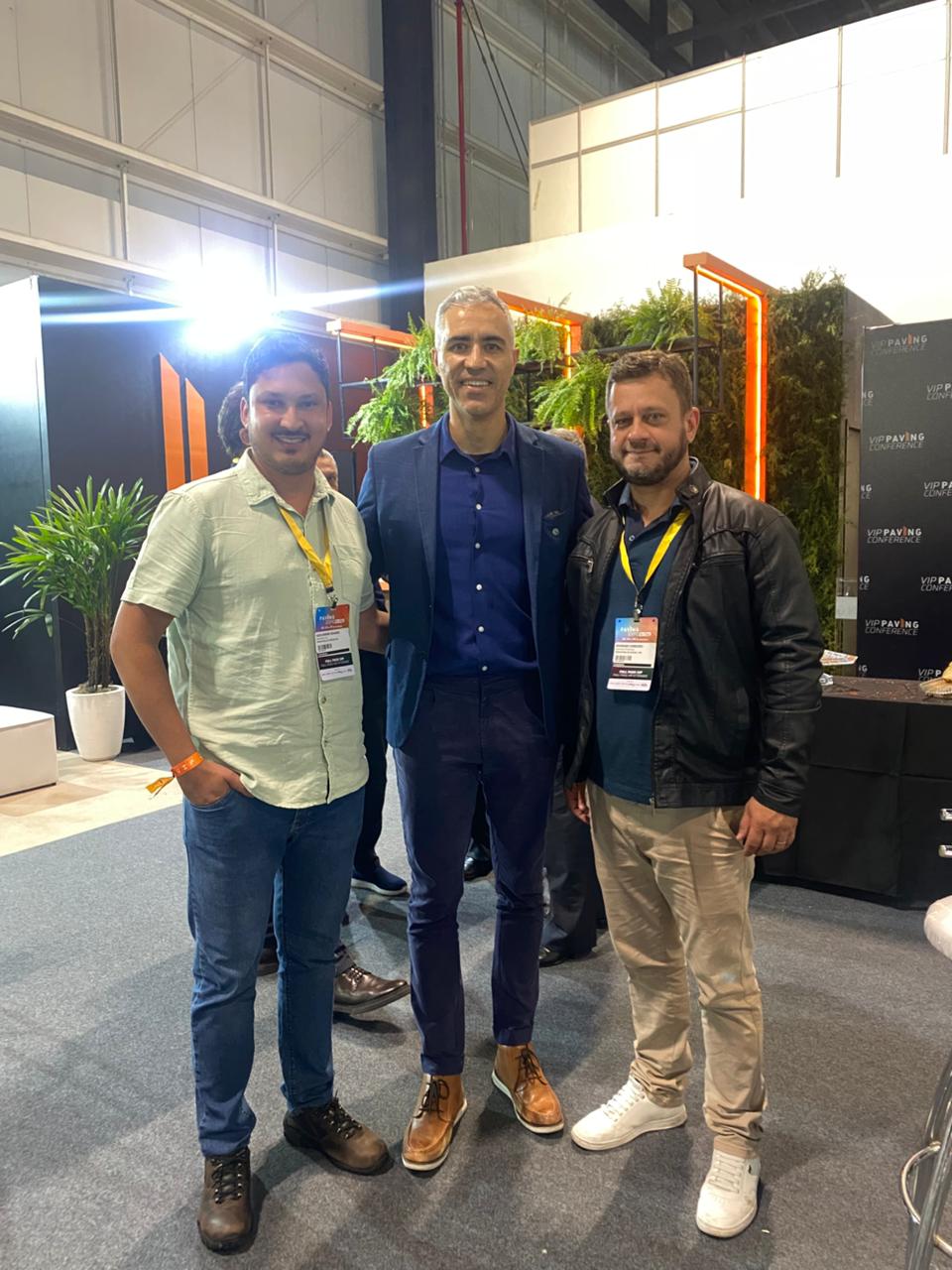 Viçosa Busca Inovação em Infraestrutura Viária na Paving Expo 2025