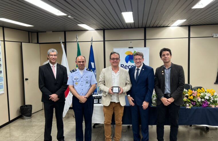 Viçosa receberá minicomputadores adaptados de TVs Box para escolas municipais