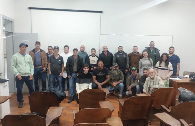 Nova Cooperativa Reúne Apicultores para Fortalecer Produção de Mel e Própolis na Zona da Mata